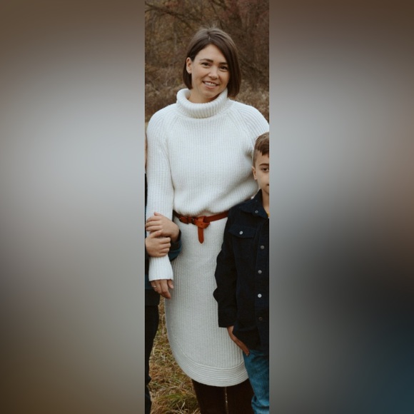 Eva Mendes Women’s Ivory Cowl/Turtle Neck Sweater Dress Medium - Picture 3 of 10